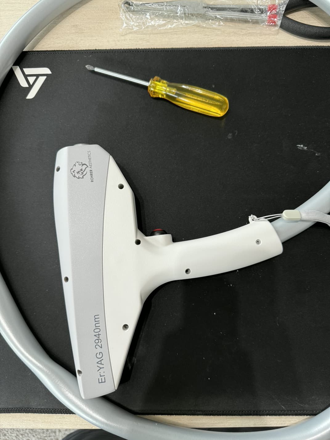 Er:YAG laser system internal components – SGT Industries Houston component-level repair